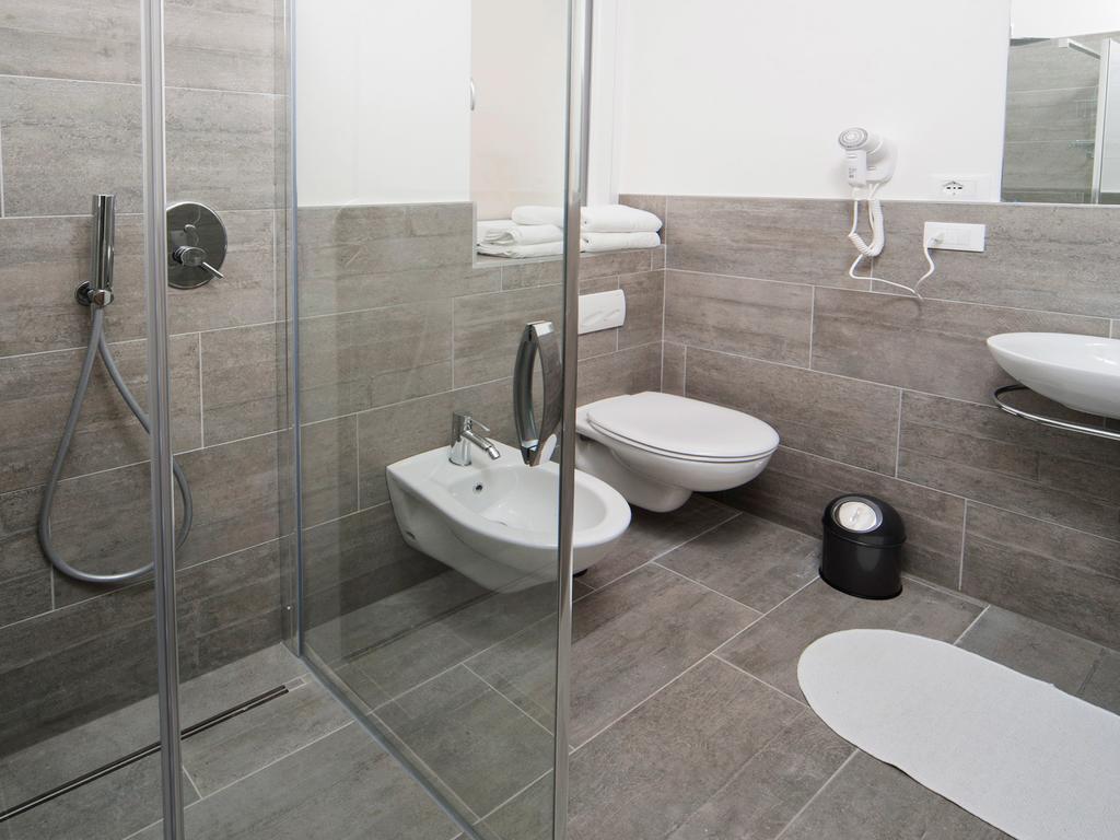 Stay Cooper L Guesthouse 37 Болзано Екстериор снимка